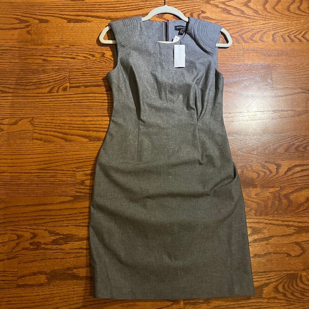 Banana Republic Gray Sleeveless Sheath Dress